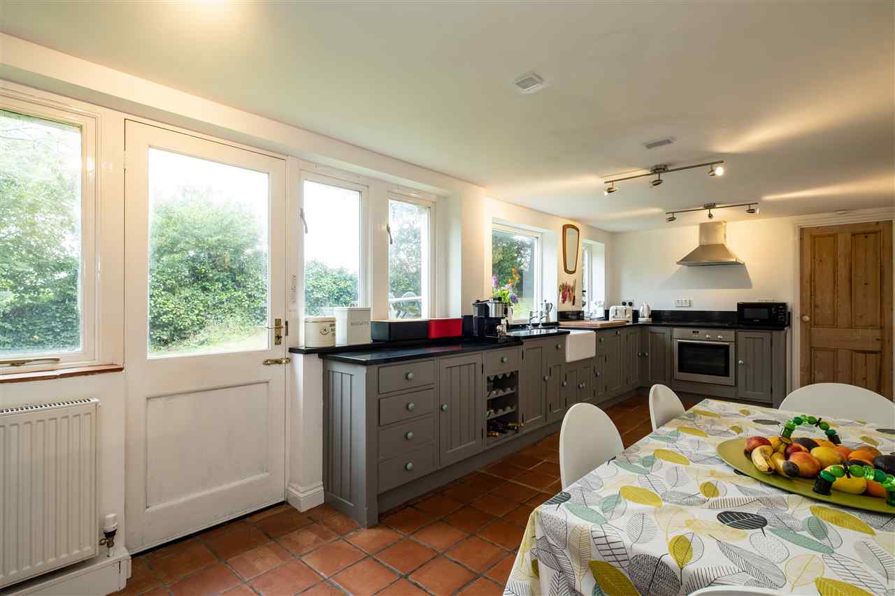 resized-2349823-5 KITCHEN.jpg